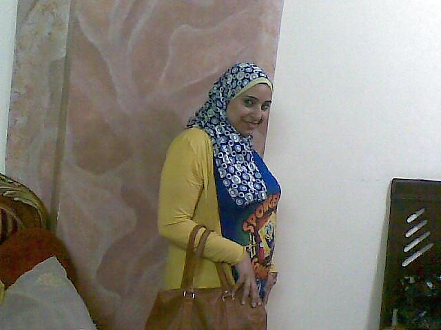 arabe baise en cachette
